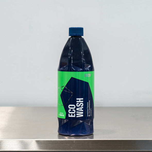GYEON Q2M ECO Wash 1 Liter | Concentrated Waterless or Rinseless Wash The Clean Garage
